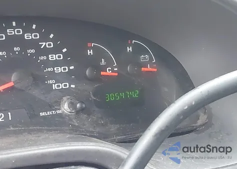 2006 Ford E-350 Super Duty Xl/Xlt z USA, uszkodzony, nr VIN 1FBSS31L46HA09005